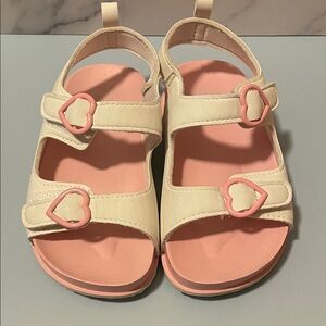 First Impression Toddler Girl Size 9 Heart-Accent Sandals Off White & Pink